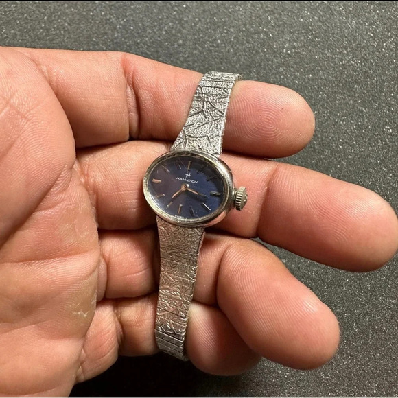 Vintage Hamilton Ladies Mechanical Wind Up Watch Silver Tone Blue Dial 10K R.G.P - Picture 2 of 9